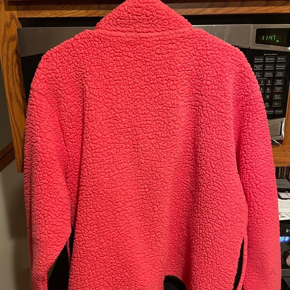 pink sherpa - Picture 2 of 2